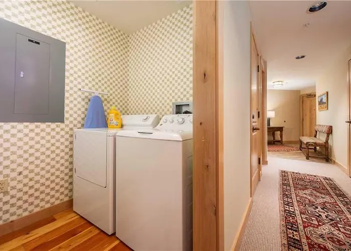 Rmr: Cody House B In