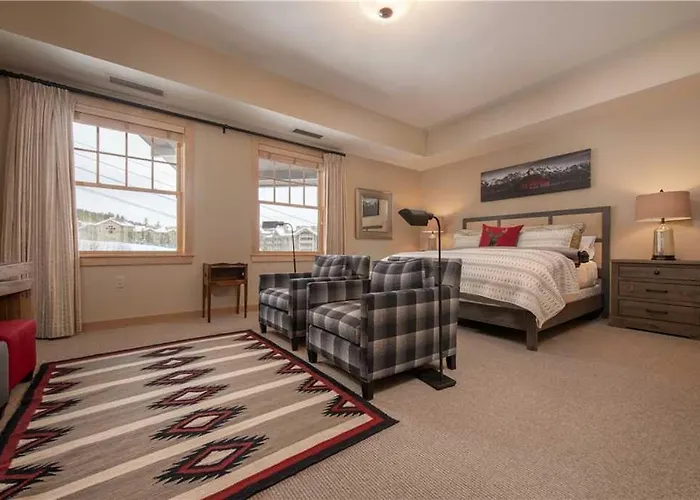 Apartment Rmr: Cody House B In
