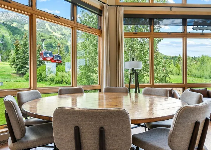 Apartment Rmr: Cody House B In Teton Village