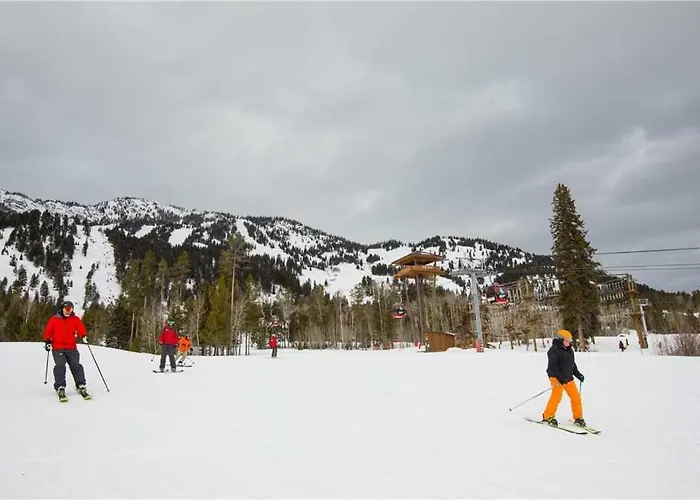 Apartment Rmr: Cody House B In Teton Village